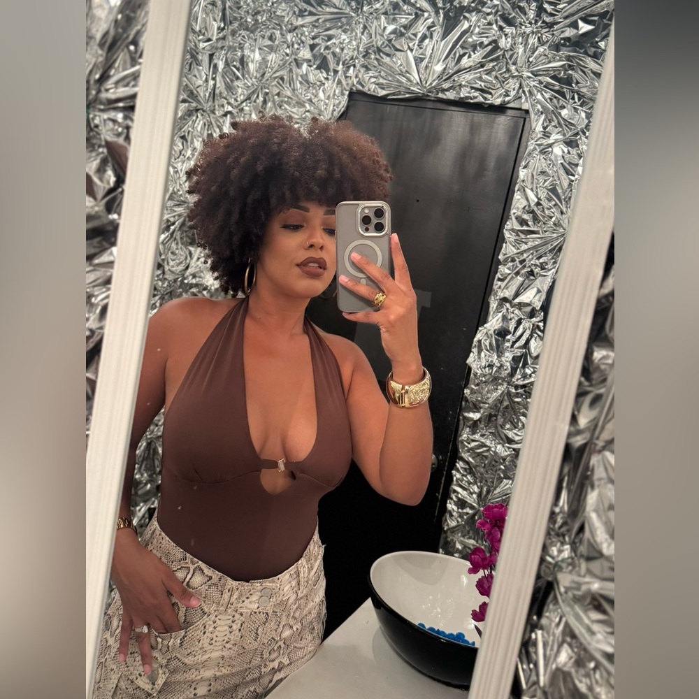 Meet your Posher, Zalange